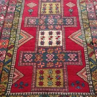 فرش دستبافت ایرانی اصیل طرح عشایری سالم و تمیز