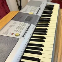 ارگ یاماها YAMAHA PSR-295 سالم، تمیز با پایه