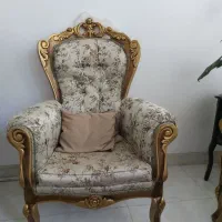 مبل سلطنتی بسیار شیک