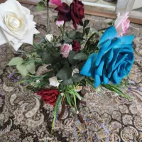 گل مصنوعی مشابه طبیعی|گل مصنوعی|قم, چهل درخت|دیوار