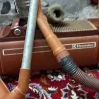 جاروبرقی الکترولوکس