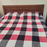 تخت دو نفره با سایز کویین و تشک