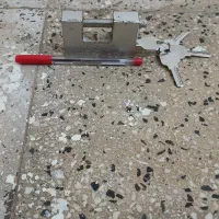 قفل کتابی