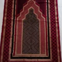 4 عدد سجاده قالیچه ای ضخیم مخمل ودیگر وسایل