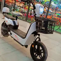 موتورشارژی بادزدگیر چراغ راهنما و بوق ماشین شارژی