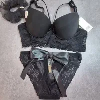 لباس زیر زنانه