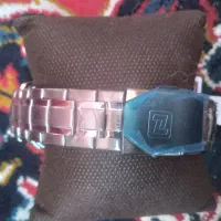 ساعتمردانهنیوفورس|ساعت|قم, لسانی|دیوار