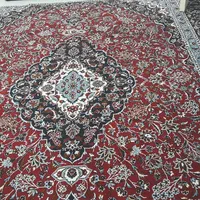 فرش ۱۱متری ۵۰۰ شانه لاکی کاشان