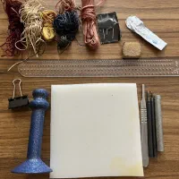 لوازم و ابزار چرم دوزی