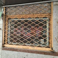 تعمیر ونصب کرکره های برقی وسنتی(تعویض فنر)