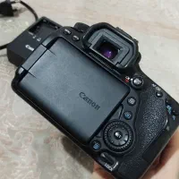 دوربین کنون d80 خانگی