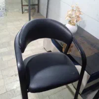 صندلی انتظار ،میز