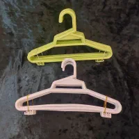 چوب لباسی کودک