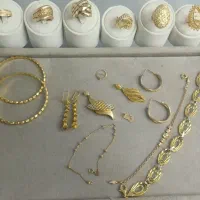 طلای کارکرده فقط ۱۰۰ بالای تابلو