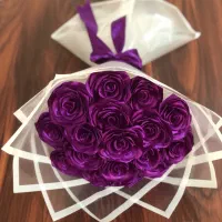 دسته گل بنفش در تعداد شاخه های متفاوت