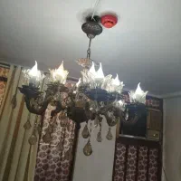 لوستر رنگ زرد همراه چراغ و کاس هاش
