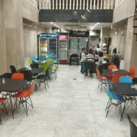 ب یک کمک آشپز نیازمندیم رستوران پارس همدانک