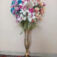 گل وگلدان در حد نو