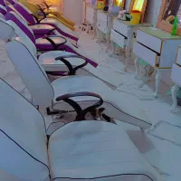 فروش آینه و صندلی و ترولی آرایشگاه زیر قیمت