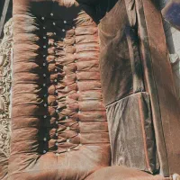 یک دست مبل هفت نفره