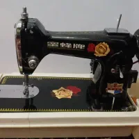 چرخ خیاطی آنتیک و قدیمی|کلکسیون اشیاء عتیقه|نسیم‌شهر, |دیوار