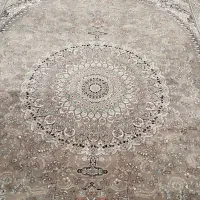 یک فرش دوازده و یک فرش نه متری