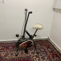 یک عدد دوچرخه ثابت سالم سالم