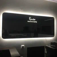 شیشه و آینه و قاب