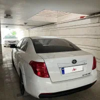 فاو بسترن B50F سفید|خودرو سواری و وانت|اصفهان, باغ زرشک|دیوار