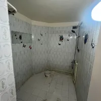 اجاره آپارتمان ۹۰ متری ۲ خوابه همکف در صادقیه