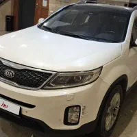 کیا سورنتو ۲۰۱۳ سفید
