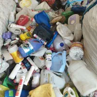 نیروی جوان برای کار در کارگاه تفکیک ضایعات