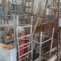 تعدادی چهارپایه، تانکر، کانکس|مصالح و تجهیزات ساختمان|کرمان, |دیوار