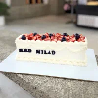 استخدام نیرو وارد قنادی