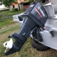 قایق موتوری ۸۵