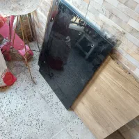 فروش شیشه و اهن آلات