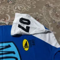 تیشرت|لباس|سبزوار, قصبه غربی|دیوار