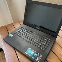 لب تاپ asus بسیار سالم و نو