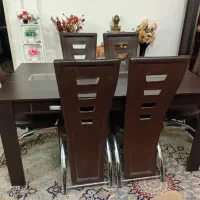 میز ناهار خوری