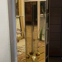 ساعت ایستاده آینه ای