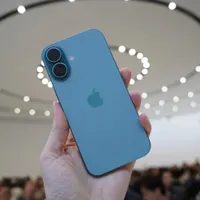 اپل iPhone 16 با حافظهٔ ۲۵۶ گیگابایت|موبایل|فردیس, |دیوار