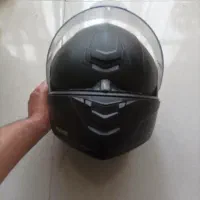 کلاه کاسکت فک دار