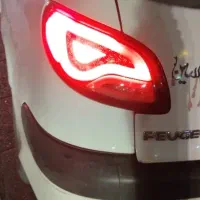 یک جفت چراغ فابریک ۲۰۶ و یک جفت چراغ اسپرت ۲۰۶|قطعات یدکی و لوازم جانبی|داران, |دیوار