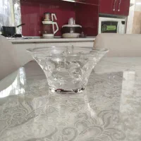 تعدادی ظرف
