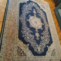 یک عدد فرش ماشینی۶ متری سرمه ای، سالم