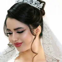 شنیون و میکاپ حرفه ای|خدمات آرایشگری و زیبایی|سنندج, |دیوار