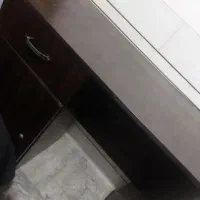 میز تحریر وصندلی چرخ دار