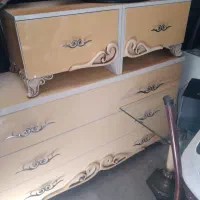 دراور سه کشو بزرگ و دوعدد گشو پا تختی|جاکفشی، کمد، دراور|رباط‌کریم, کیکاور|دیوار