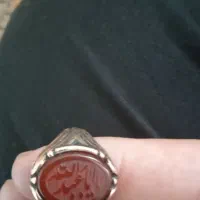 انگشتر و تسبیح