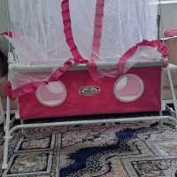 گهواره دخترانه کاملا سالم و نو